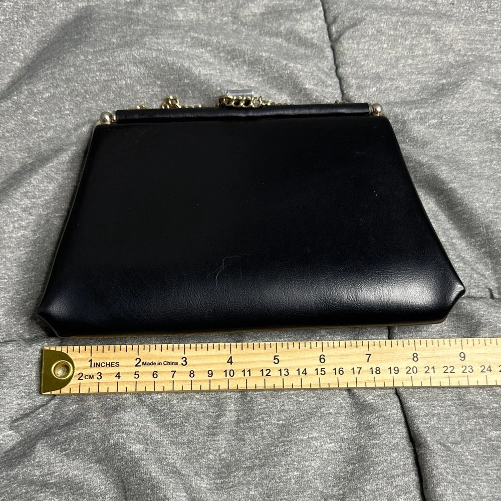 Vintage 1960s Elegant Black Chain‎ Clutch